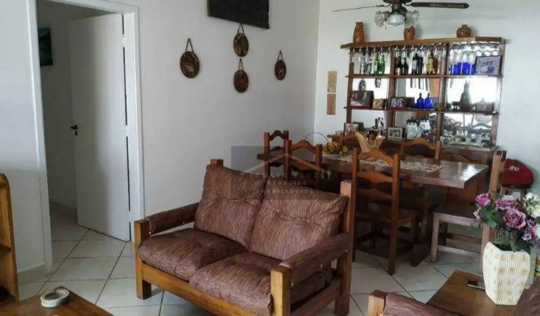 Apartamento com 3 quartos à venda, 132m2 em Peruibe - SP - imagem 3 Foto 3 de Apartamento com 3 quartos à venda, 132m2 em Peruibe - SP