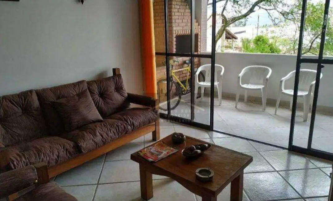 Foto 1 de Apartamento com 3 quartos à venda, 132m2 em Peruibe - SP