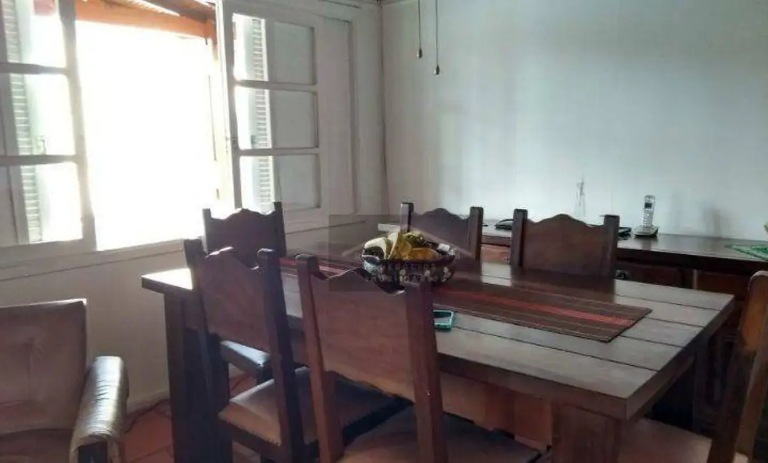 Casa com 5 quartos à venda, 300m2 em Peruibe - SP - imagem 7 Foto 7 de Casa com 5 quartos à venda, 300m2 em Peruibe - SP