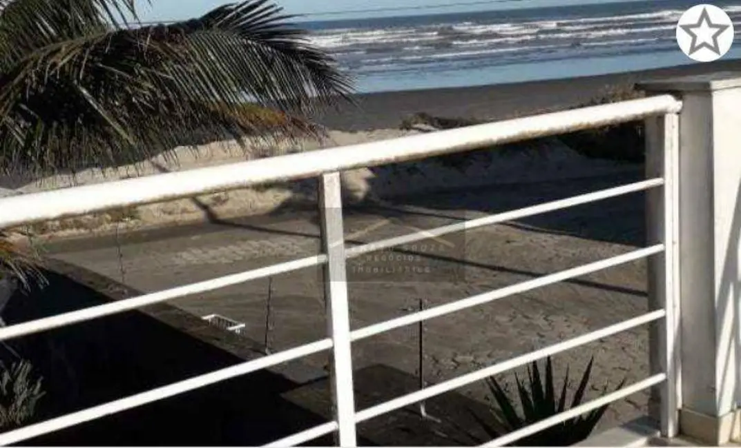 Sobrado com 5 quartos à venda, 413m2 em Peruibe - SP - imagem 3 Foto 3 de Sobrado com 5 quartos à venda, 413m2 em Peruibe - SP