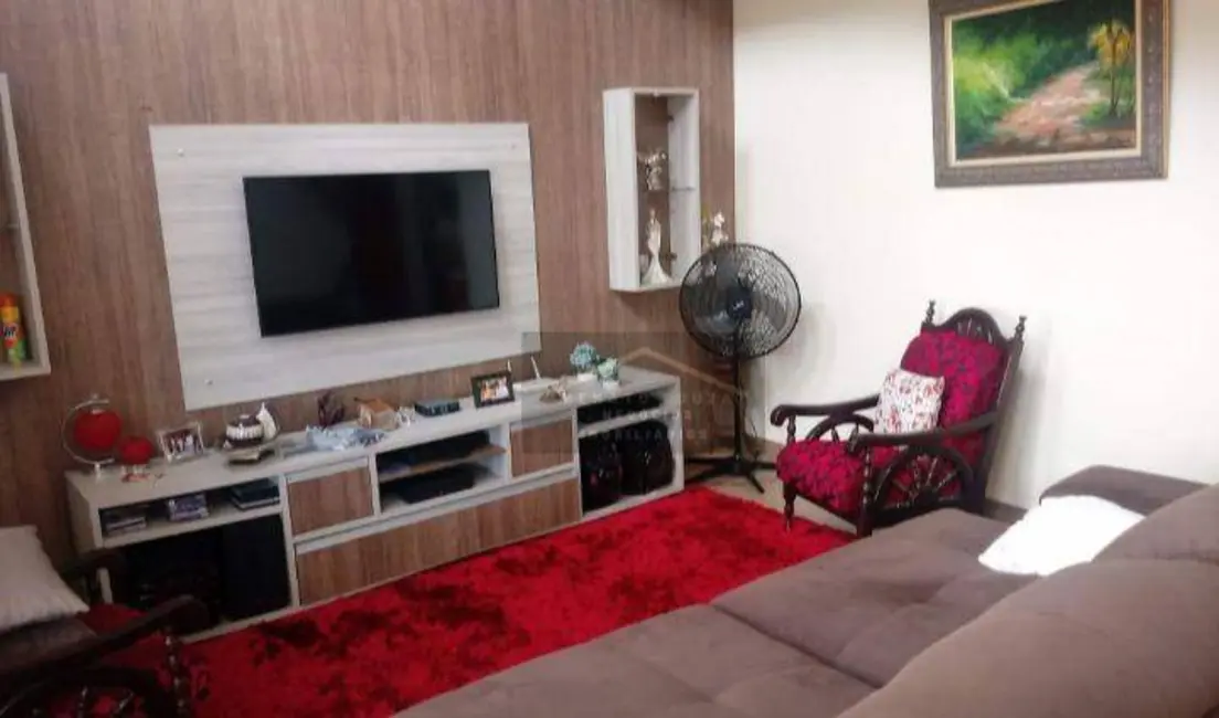 Sobrado com 3 quartos à venda, 328m2 em Peruibe - SP - imagem 4 Foto 4 de Sobrado com 3 quartos à venda, 328m2 em Peruibe - SP