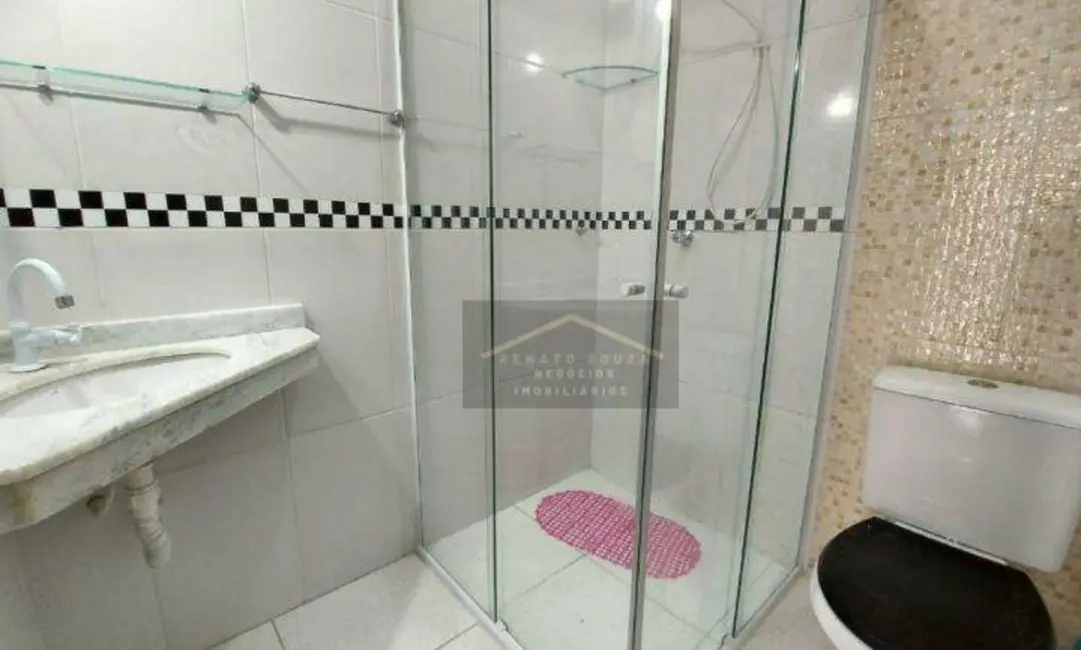 Kitnet com 1 quarto à venda, 45m2 em Centro, Peruibe - SP - imagem 8 Foto 8 de Kitnet com 1 quarto à venda, 45m2 em Centro, Peruibe - SP