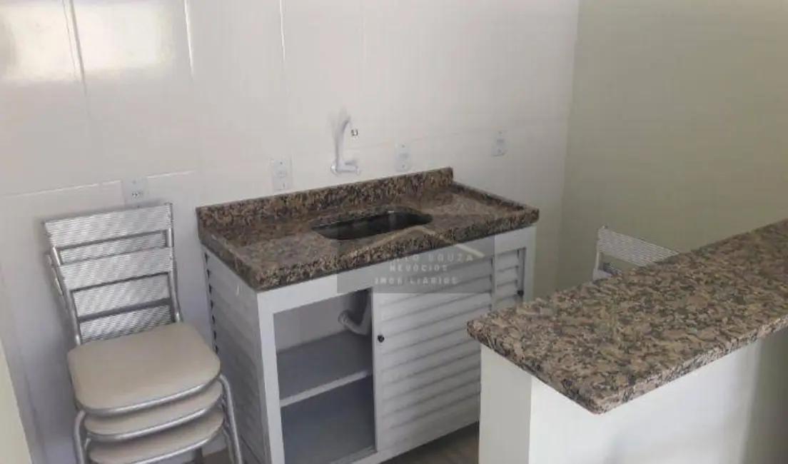 Kitnet com 1 quarto à venda, 45m2 em Centro, Peruibe - SP - imagem 3 Foto 3 de Kitnet com 1 quarto à venda, 45m2 em Centro, Peruibe - SP