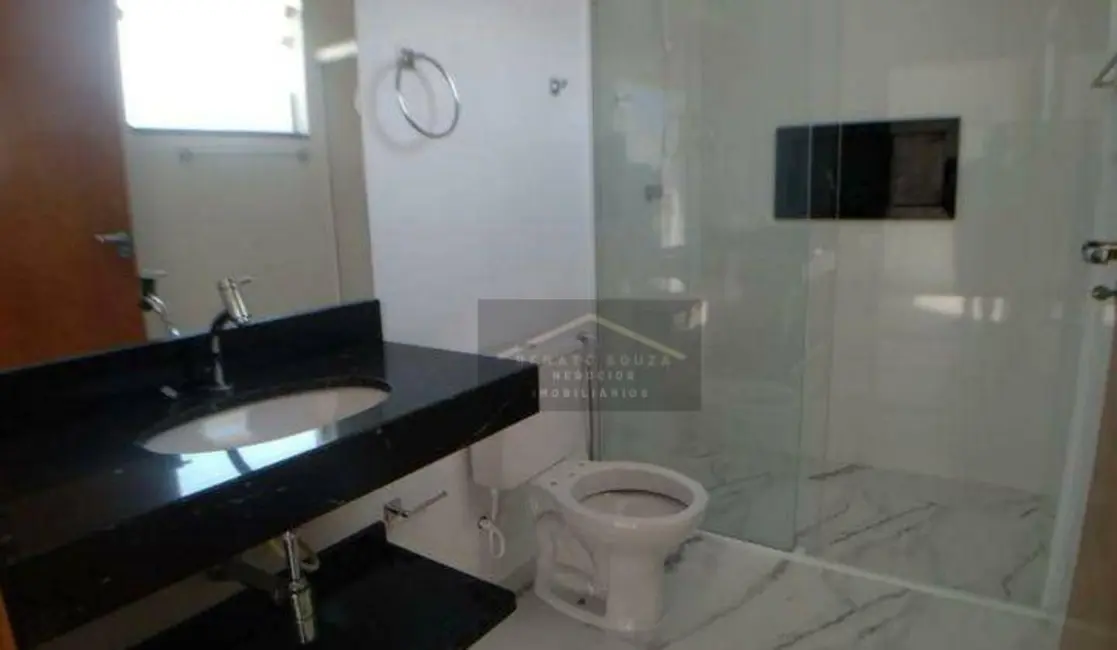 Kitnet com 1 quarto à venda, 38m2 em Peruibe - SP - imagem 8 Foto 8 de Kitnet com 1 quarto à venda, 38m2 em Peruibe - SP