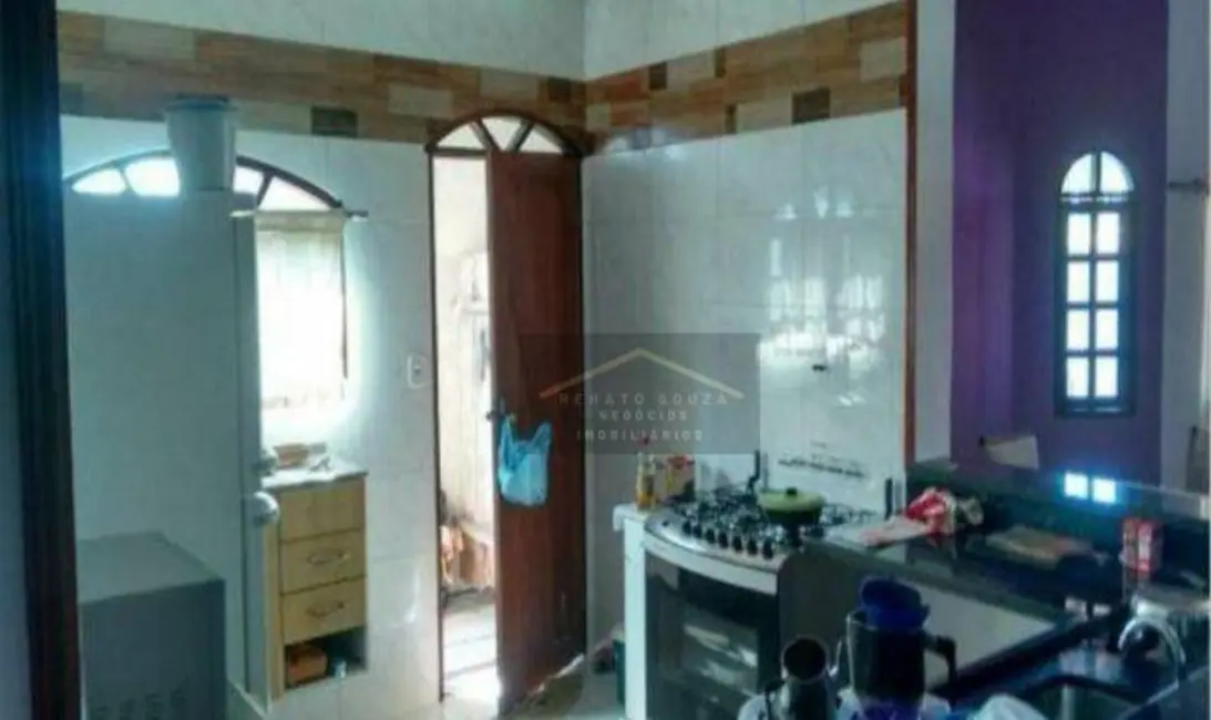 Casa com 3 quartos à venda, 250m2 em Peruibe - SP - imagem 4 Foto 4 de Casa com 3 quartos à venda, 250m2 em Peruibe - SP