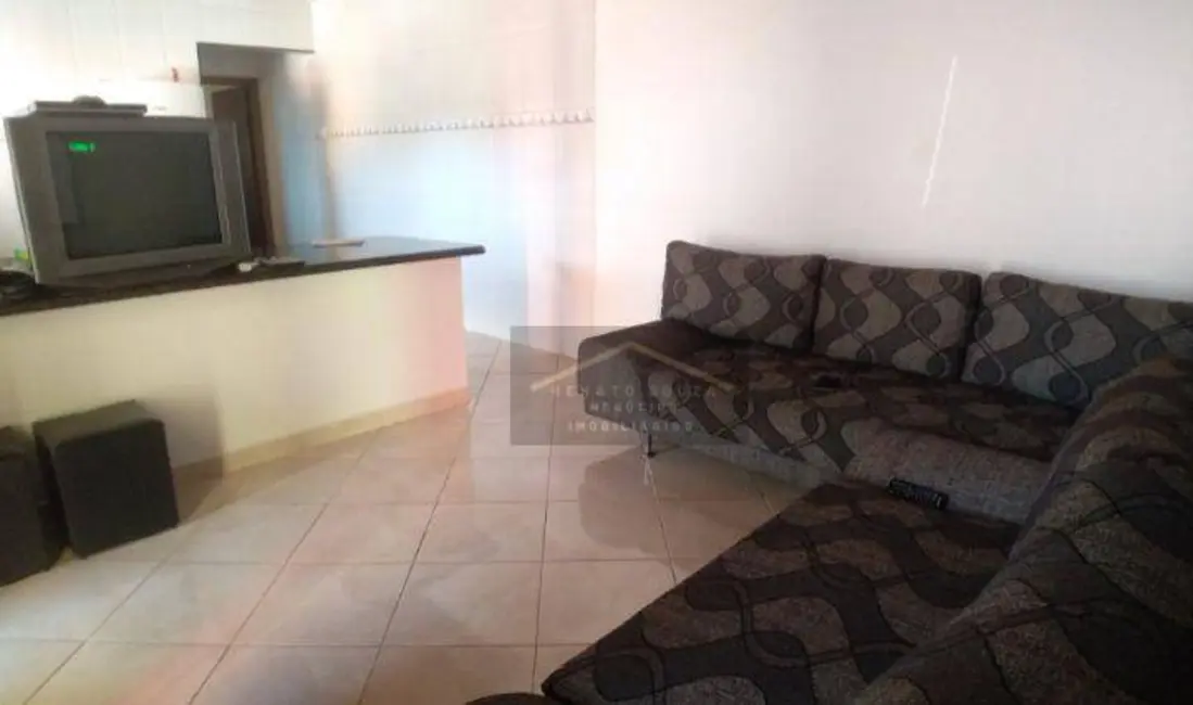 Foto 3 de Casa com 2 quartos à venda, 250m2 em Peruibe - SP