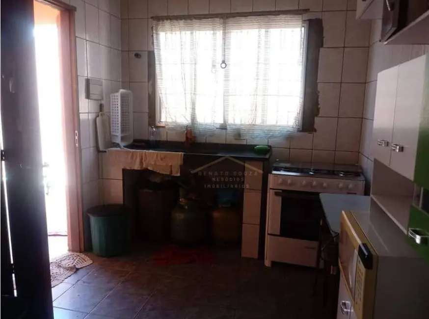 Casa com 2 quartos à venda, 370m2 em Peruibe - SP - imagem 5 Foto 5 de Casa com 2 quartos à venda, 370m2 em Peruibe - SP