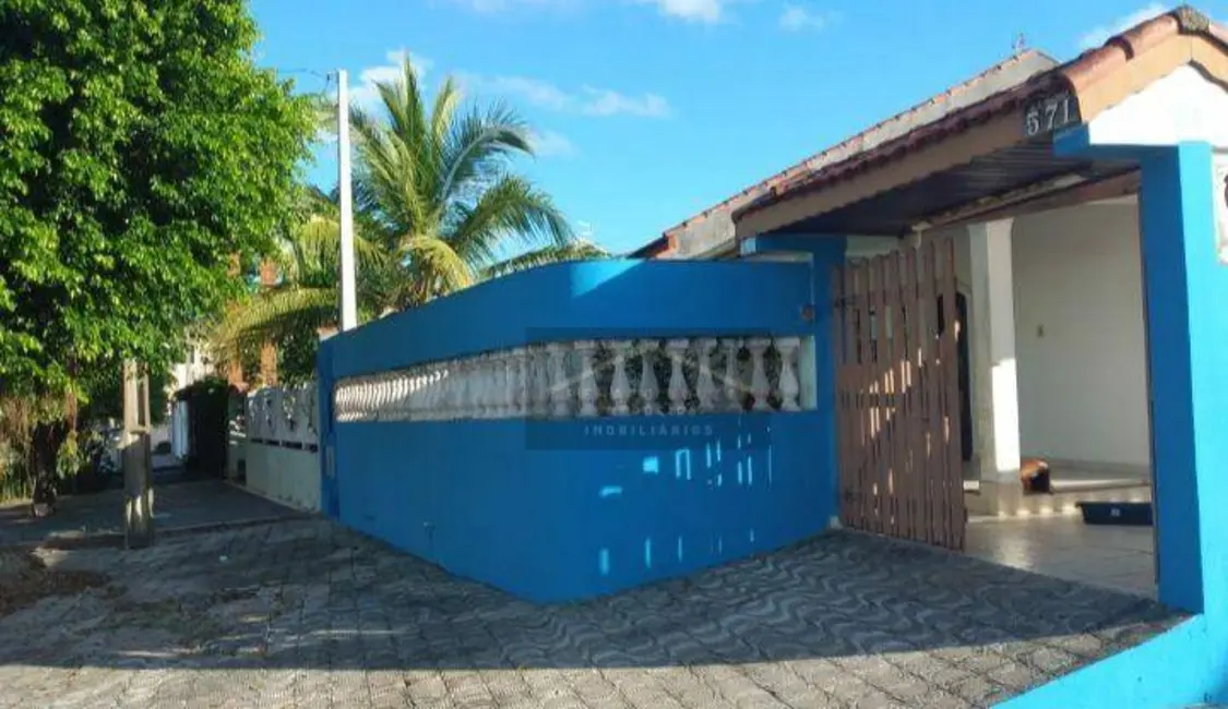 Casa com 3 quartos à venda, 250m2 em Peruibe - SP - imagem 5 Foto 5 de Casa com 3 quartos à venda, 250m2 em Peruibe - SP