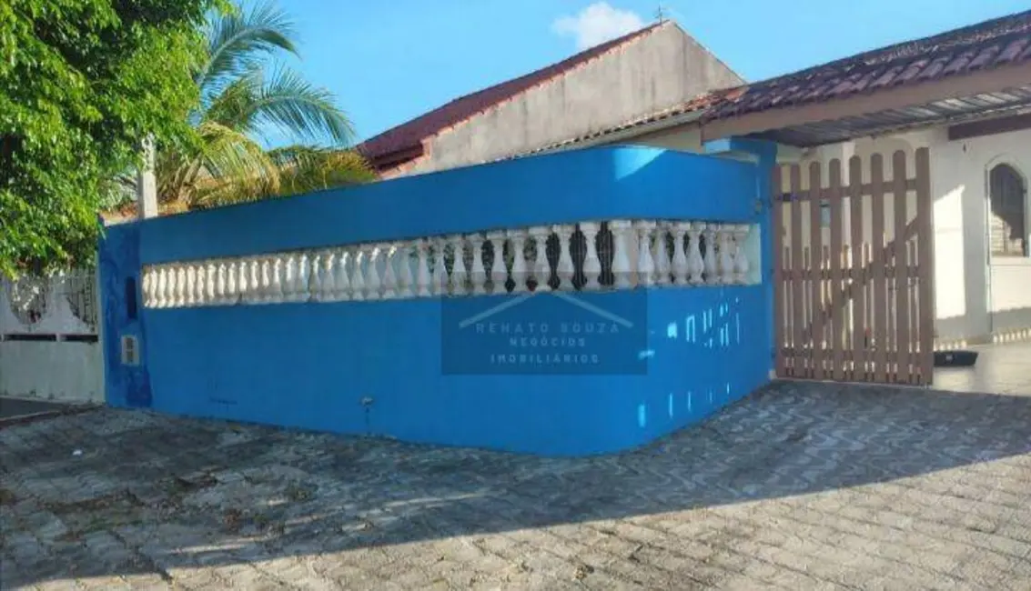 Casa com 3 quartos à venda, 250m2 em Peruibe - SP - imagem 4 Foto 4 de Casa com 3 quartos à venda, 250m2 em Peruibe - SP