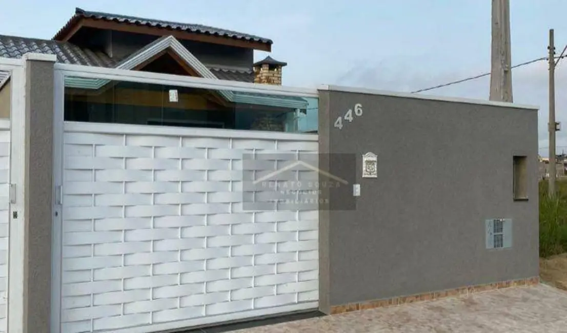 Casa com 2 quartos à venda, 150m2 em Peruibe - SP - imagem 4 Foto 4 de Casa com 2 quartos à venda, 150m2 em Peruibe - SP