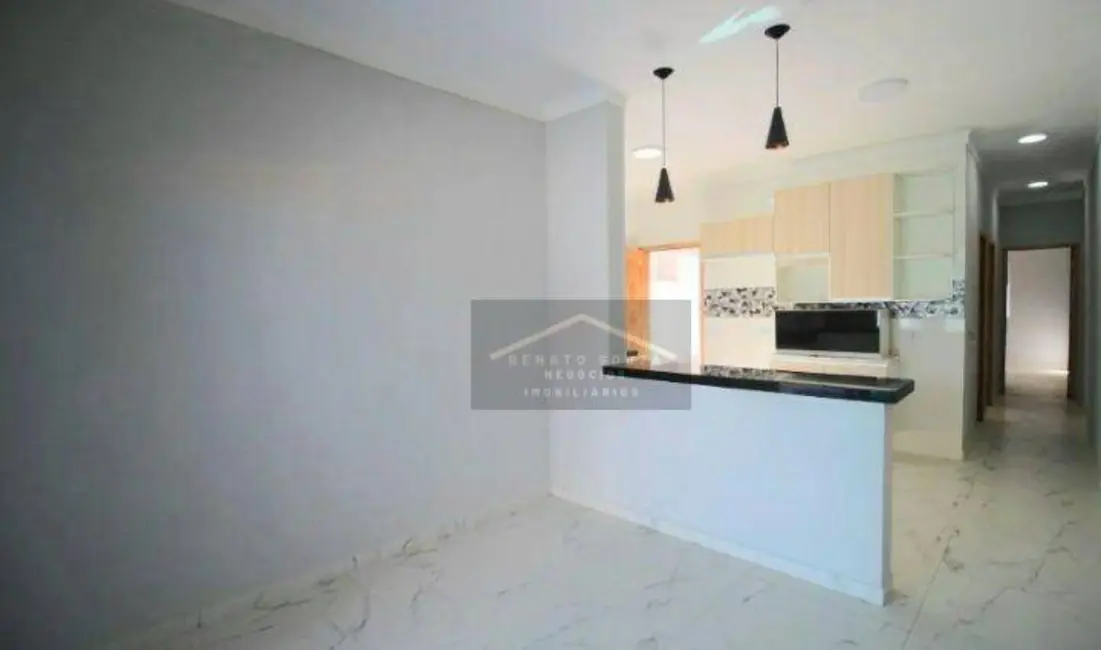 Casa com 2 quartos à venda, 150m2 em Peruibe - SP - imagem 8 Foto 8 de Casa com 2 quartos à venda, 150m2 em Peruibe - SP