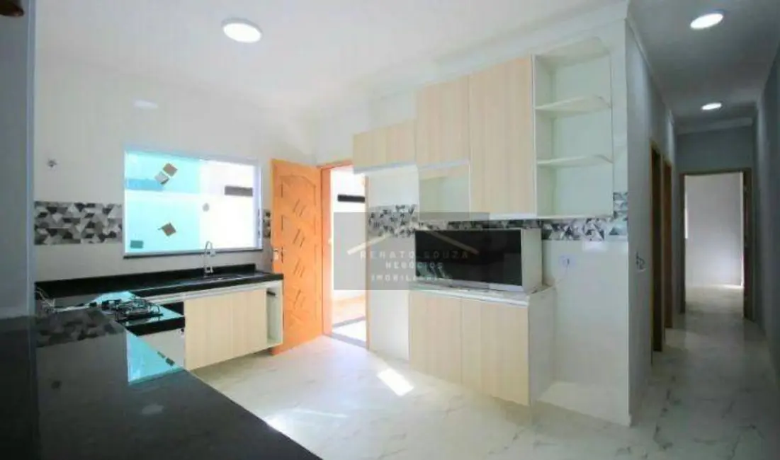 Casa com 2 quartos à venda, 150m2 em Peruibe - SP - imagem 9 Foto 9 de Casa com 2 quartos à venda, 150m2 em Peruibe - SP