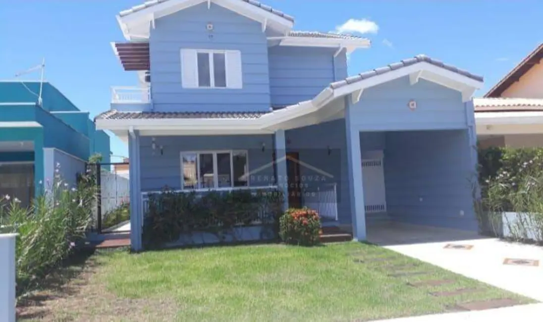 Foto 2 de Casa de Condomínio com 3 quartos à venda, 250m2 em Peruibe - SP