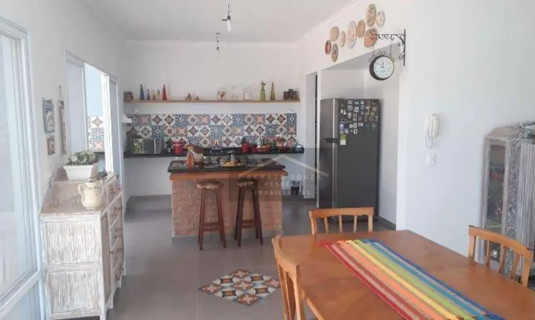 Casa de Condomínio com 3 quartos à venda, 250m2 em Peruibe - SP - imagem 8 Foto 8 de Casa de Condomínio com 3 quartos à venda, 250m2 em Peruibe - SP