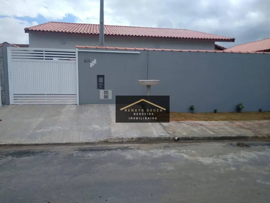 Casa com 2 quartos à venda, 170m2 em Peruibe - SP - imagem 1 Foto 1 de Casa com 2 quartos à venda, 170m2 em Peruibe - SP