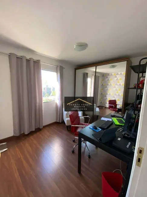 Apartamento com 2 quartos à venda, 72m2 em Vila Olímpia, São Paulo - SP - imagem 2 Foto 2 de Apartamento com 2 quartos à venda, 72m2 em Vila Olímpia, São Paulo - SP