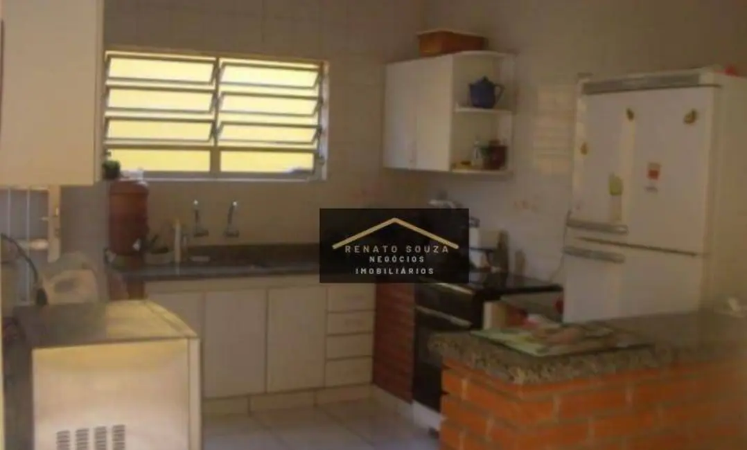 Casa com 3 quartos à venda, 250m2 em Peruibe - SP - imagem 8 Foto 8 de Casa com 3 quartos à venda, 250m2 em Peruibe - SP