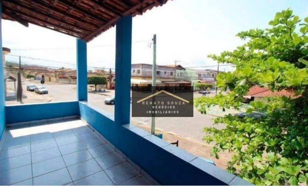 Sobrado com 5 quartos à venda, 250m2 em Peruibe - SP - imagem 5 Foto 5 de Sobrado com 5 quartos à venda, 250m2 em Peruibe - SP