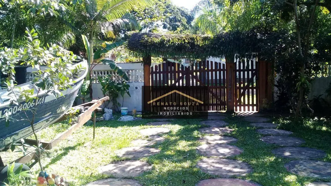 Casa com 3 quartos à venda, 500m2 em Peruibe - SP - imagem 6 Foto 6 de Casa com 3 quartos à venda, 500m2 em Peruibe - SP