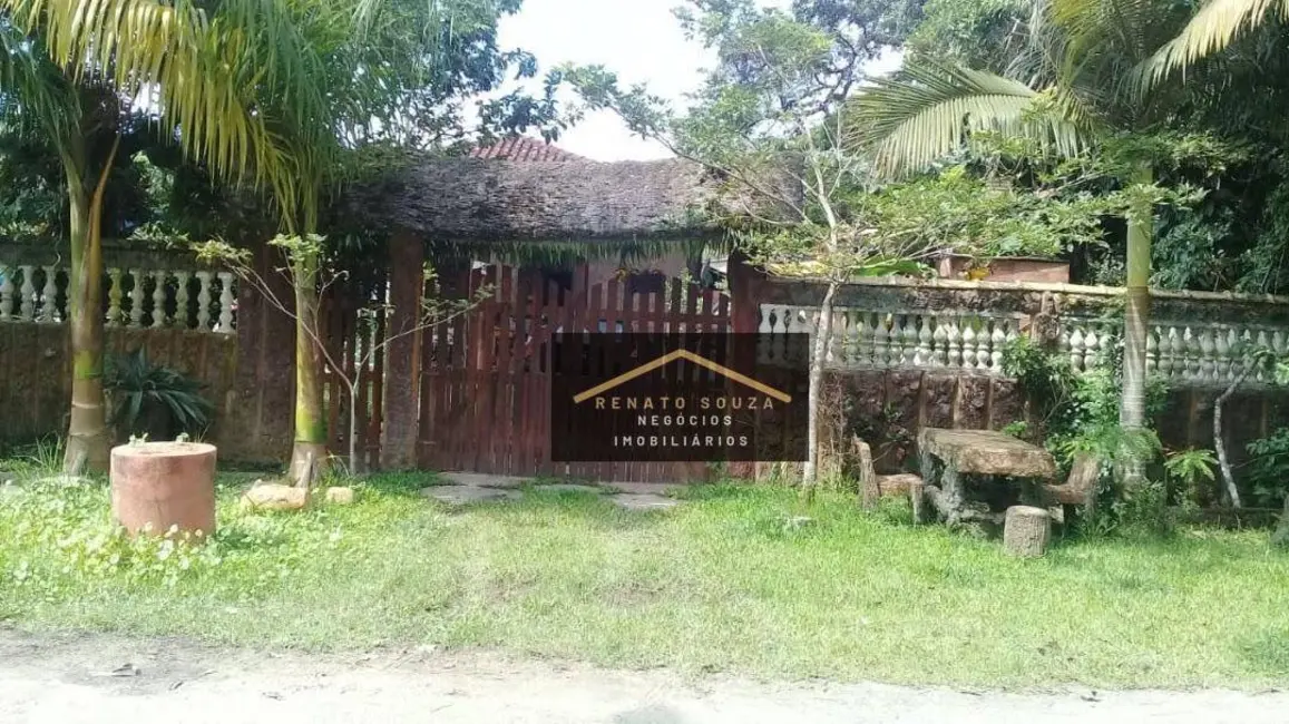 Casa com 3 quartos à venda, 500m2 em Peruibe - SP - imagem 3 Foto 3 de Casa com 3 quartos à venda, 500m2 em Peruibe - SP