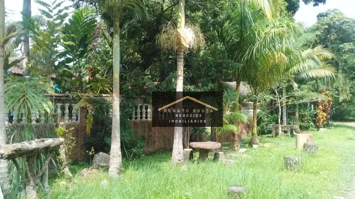 Casa com 3 quartos à venda, 500m2 em Peruibe - SP - imagem 8 Foto 8 de Casa com 3 quartos à venda, 500m2 em Peruibe - SP