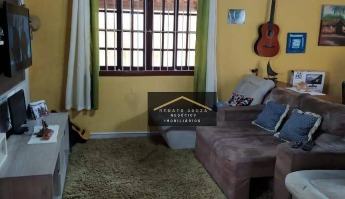 Casa com 4 quartos à venda, 250m2 em Peruibe - SP - imagem 5 Foto 5 de Casa com 4 quartos à venda, 250m2 em Peruibe - SP