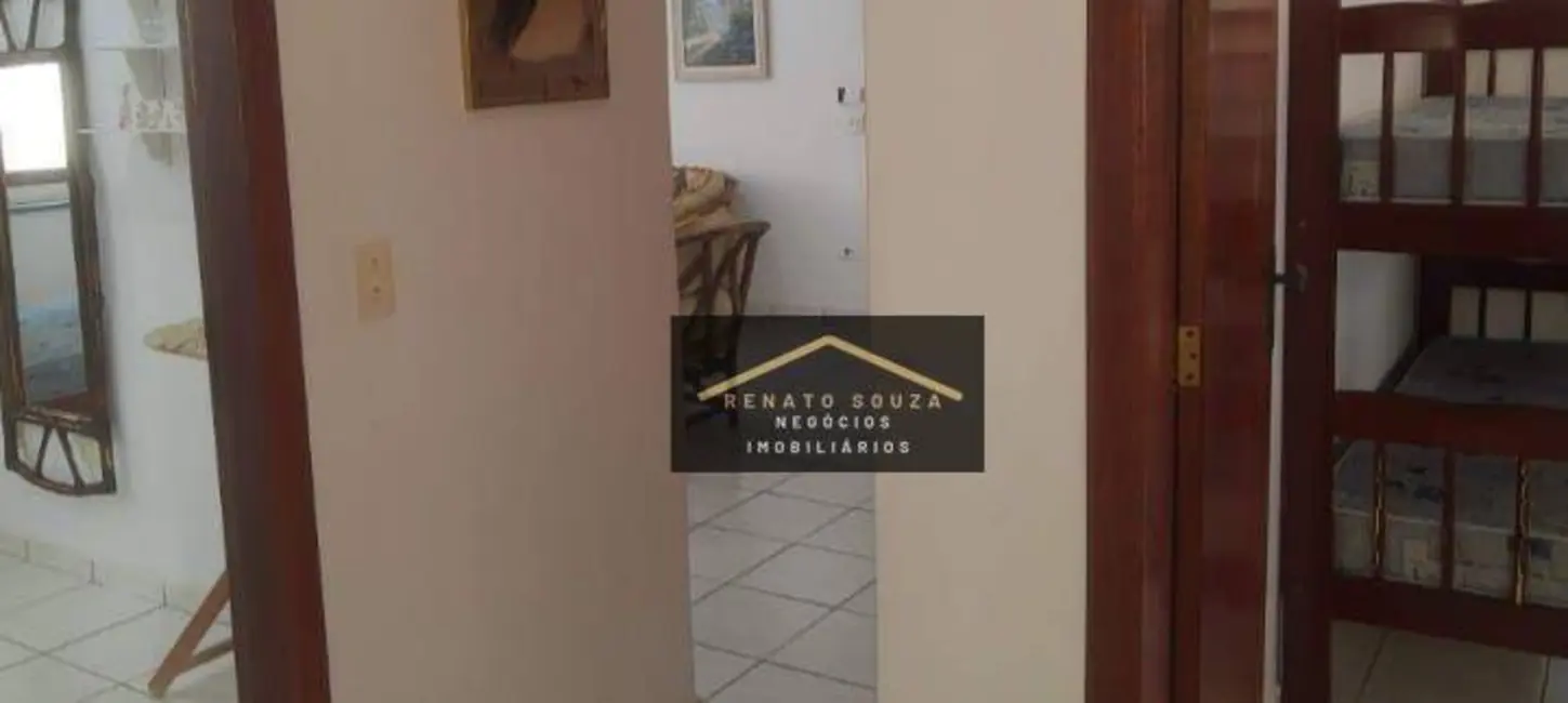 Casa com 3 quartos à venda, 250m2 em Peruibe - SP - imagem 8 Foto 8 de Casa com 3 quartos à venda, 250m2 em Peruibe - SP