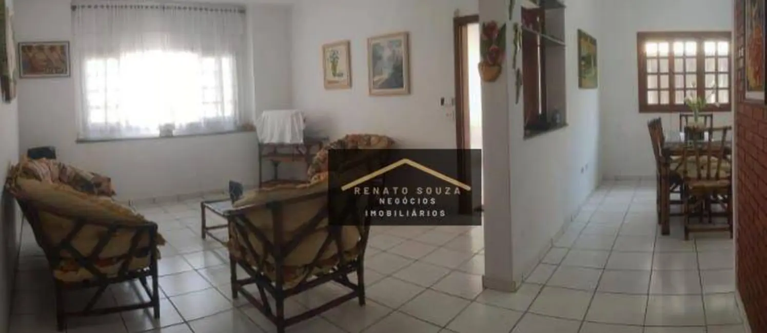 Casa com 3 quartos à venda, 250m2 em Peruibe - SP - imagem 6 Foto 6 de Casa com 3 quartos à venda, 250m2 em Peruibe - SP