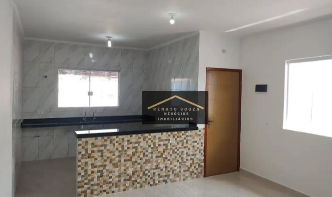 Foto 7 de Casa com 2 quartos à venda, 125m2 em Peruibe - SP