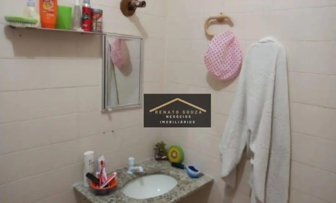 Casa com 2 quartos à venda, 125m2 em Peruibe - SP - imagem 8 Foto 8 de Casa com 2 quartos à venda, 125m2 em Peruibe - SP