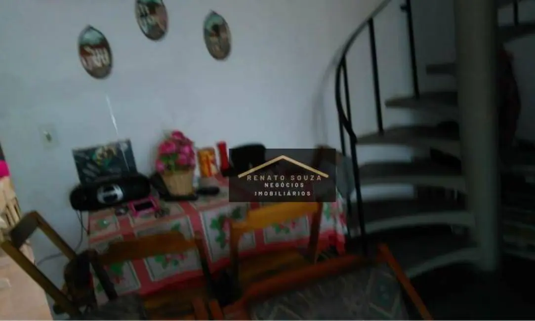 Casa com 3 quartos à venda, 125m2 em Peruibe - SP - imagem 6 Foto 6 de Casa com 3 quartos à venda, 125m2 em Peruibe - SP