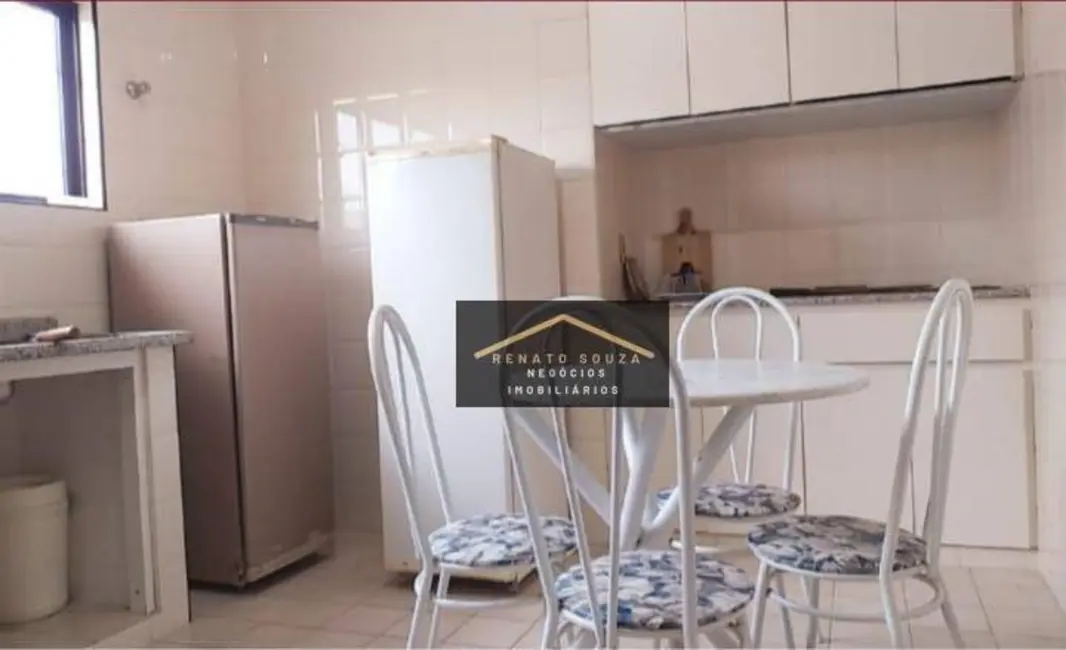 Casa com 3 quartos à venda, 250m2 em Peruibe - SP - imagem 9 Foto 9 de Casa com 3 quartos à venda, 250m2 em Peruibe - SP