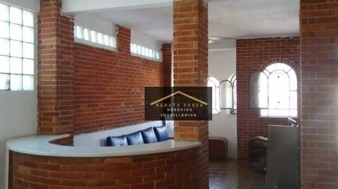 Sobrado com 3 quartos à venda, 250m2 em Peruibe - SP - imagem 9 Foto 9 de Sobrado com 3 quartos à venda, 250m2 em Peruibe - SP