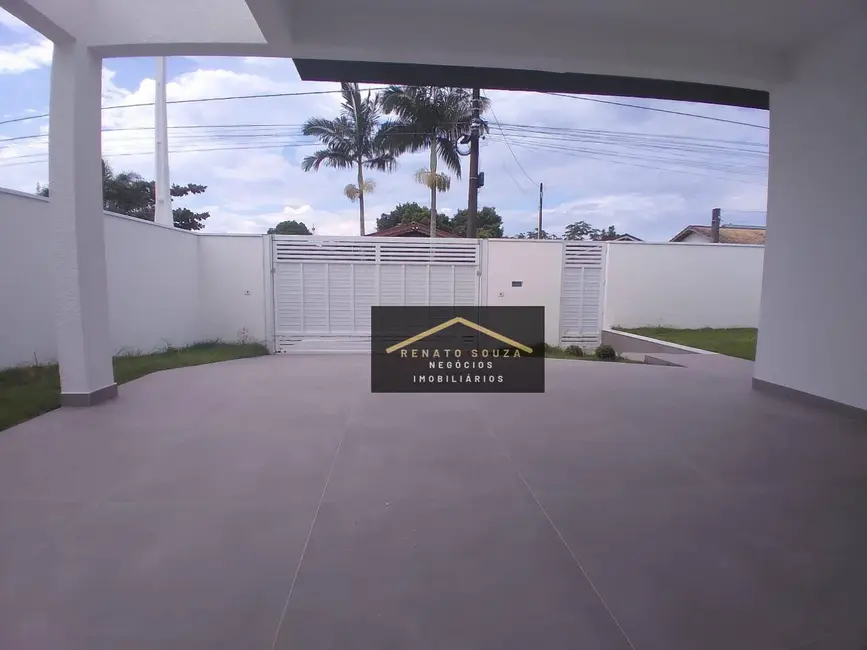 Casa com 3 quartos à venda, 250m2 em Peruibe - SP - imagem 8 Foto 8 de Casa com 3 quartos à venda, 250m2 em Peruibe - SP