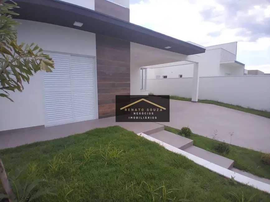 Casa com 3 quartos à venda, 250m2 em Peruibe - SP - imagem 5 Foto 5 de Casa com 3 quartos à venda, 250m2 em Peruibe - SP