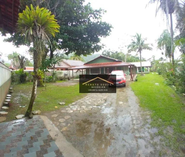 Casa com 5 quartos à venda, 1000m2 em Peruibe - SP - imagem 4 Foto 4 de Casa com 5 quartos à venda, 1000m2 em Peruibe - SP