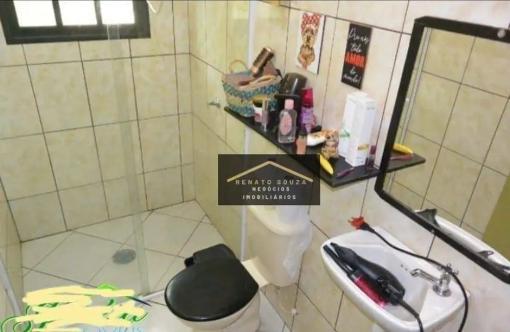 Casa com 2 quartos à venda, 250m2 em Peruibe - SP - imagem 6 Foto 6 de Casa com 2 quartos à venda, 250m2 em Peruibe - SP