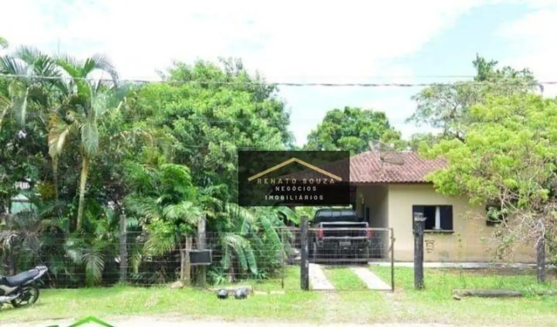 Casa com 2 quartos à venda, 250m2 em Peruibe - SP - imagem 9 Foto 9 de Casa com 2 quartos à venda, 250m2 em Peruibe - SP