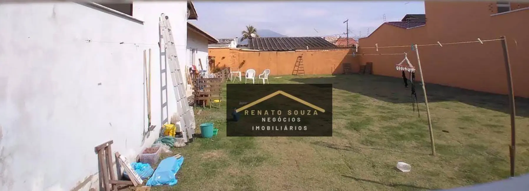Foto 2 de Terreno / Lote à venda, 288m2 em Peruibe - SP
