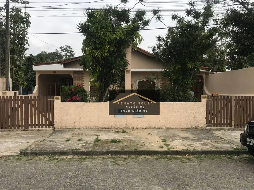 Casa com 4 quartos à venda, 600m2 em Peruibe - SP - imagem 1 Foto 1 de Casa com 4 quartos à venda, 600m2 em Peruibe - SP