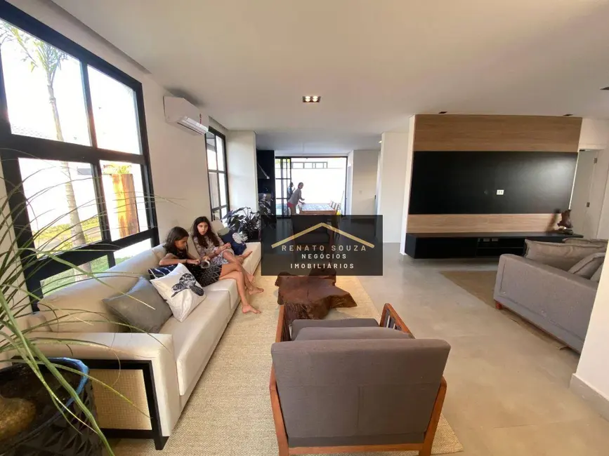 Casa de Condomínio com 4 quartos à venda, 400m2 em Peruibe - SP - imagem 9 Foto 9 de Casa de Condomínio com 4 quartos à venda, 400m2 em Peruibe - SP