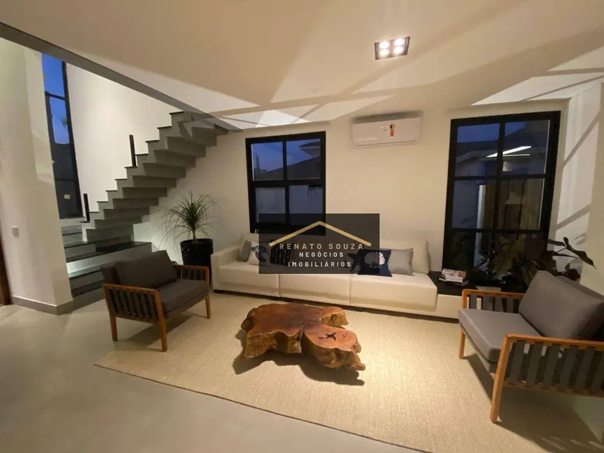 Casa de Condomínio com 4 quartos à venda, 400m2 em Peruibe - SP - imagem 5 Foto 5 de Casa de Condomínio com 4 quartos à venda, 400m2 em Peruibe - SP