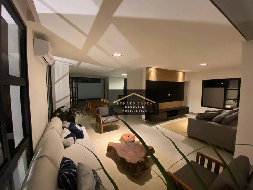 Casa de Condomínio com 4 quartos à venda, 400m2 em Peruibe - SP - imagem 8 Foto 8 de Casa de Condomínio com 4 quartos à venda, 400m2 em Peruibe - SP