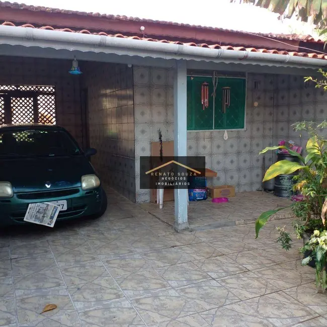 Foto 2 de Casa com 3 quartos à venda, 210m2 em Peruibe - SP