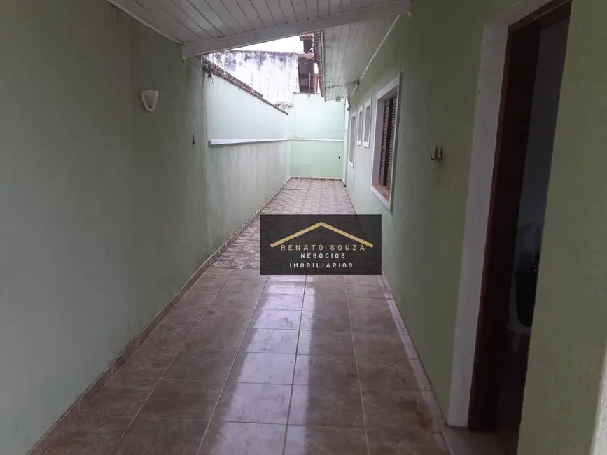 Casa com 3 quartos à venda, 250m2 em Peruibe - SP - imagem 3 Foto 3 de Casa com 3 quartos à venda, 250m2 em Peruibe - SP