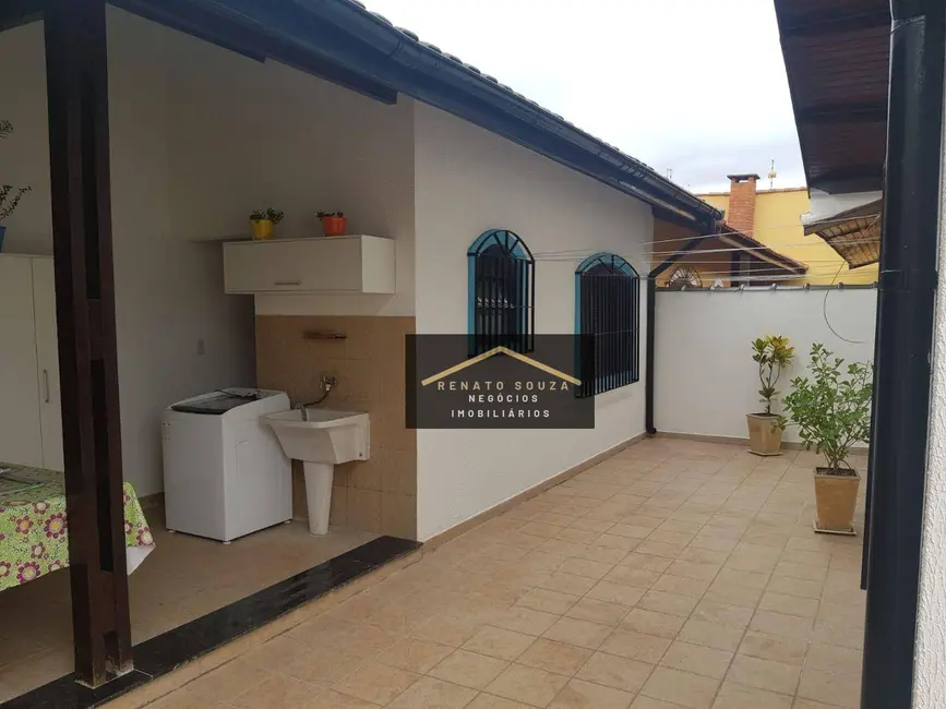 Foto 4 de Casa com 3 quartos à venda, 500m2 em Peruibe - SP