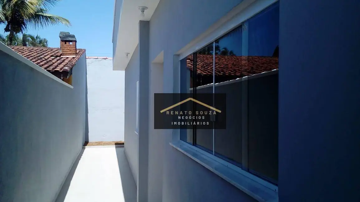 Casa com 3 quartos à venda, 250m2 em Peruibe - SP - imagem 4 Foto 4 de Casa com 3 quartos à venda, 250m2 em Peruibe - SP