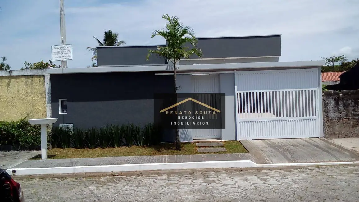 Casa com 3 quartos à venda, 250m2 em Peruibe - SP - imagem 8 Foto 8 de Casa com 3 quartos à venda, 250m2 em Peruibe - SP