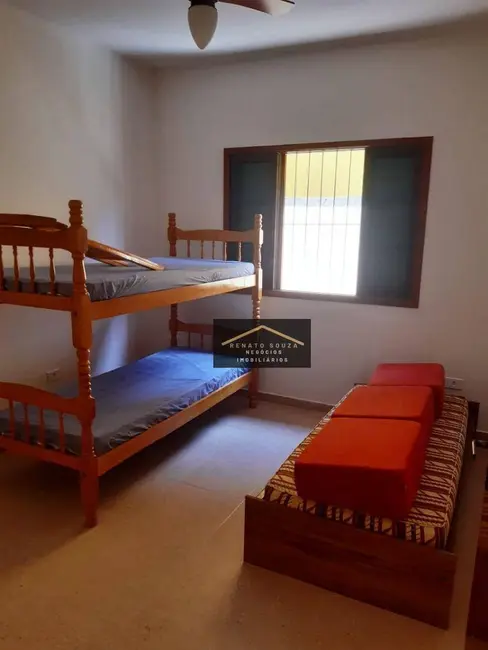 Casa com 4 quartos à venda, 250m2 em Peruibe - SP - imagem 9 Foto 9 de Casa com 4 quartos à venda, 250m2 em Peruibe - SP