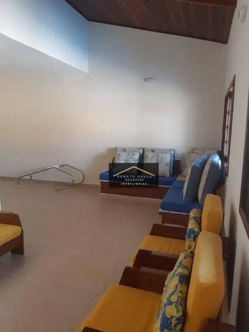 Casa com 4 quartos à venda, 250m2 em Peruibe - SP - imagem 4 Foto 4 de Casa com 4 quartos à venda, 250m2 em Peruibe - SP